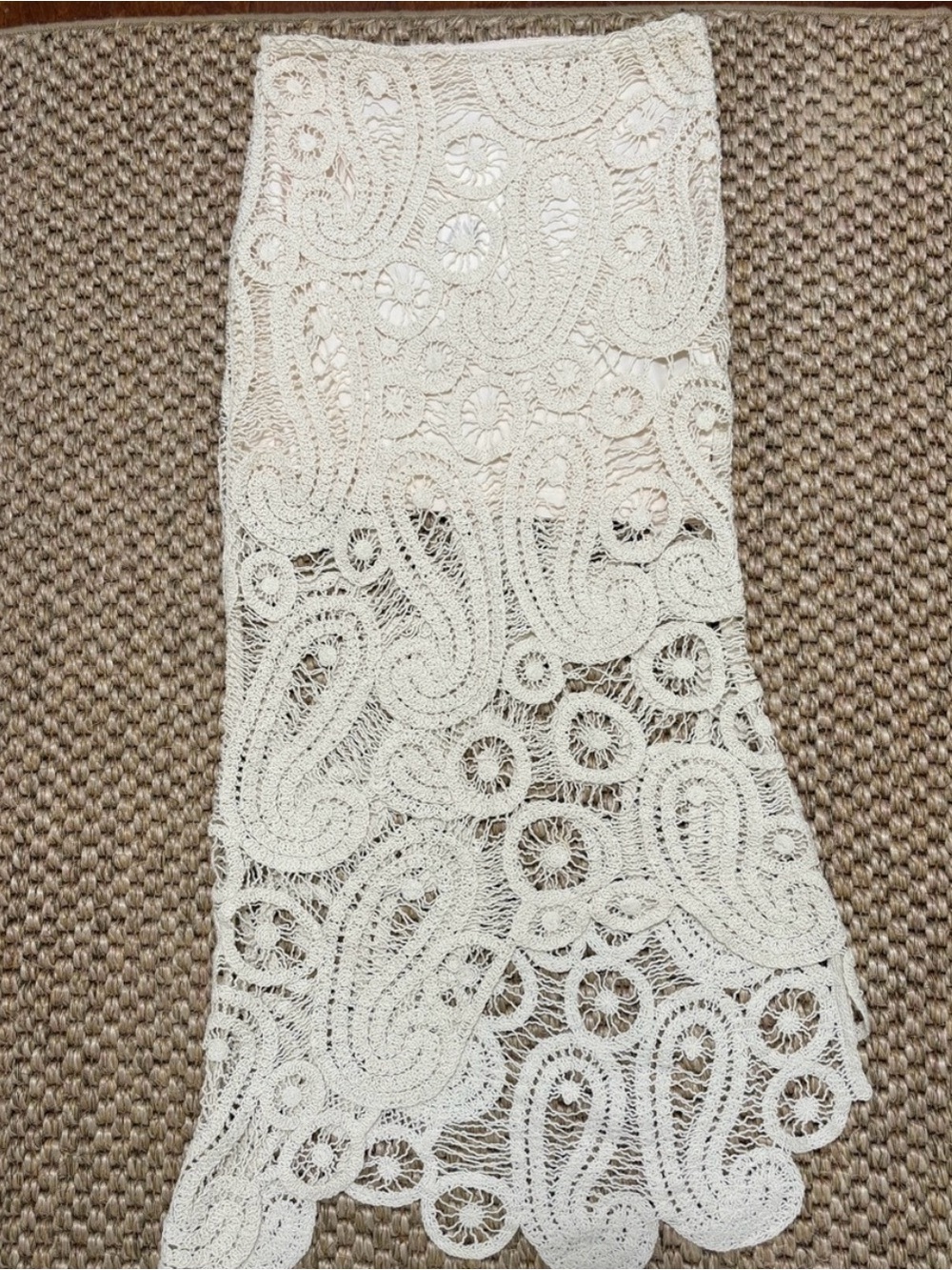 Zara Asymmetrical Scalloped Crochet Midi Skirt - Cream - Medium - NWT - Picture 8 of 8
